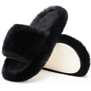 Women's Black Fuzzy Slippers